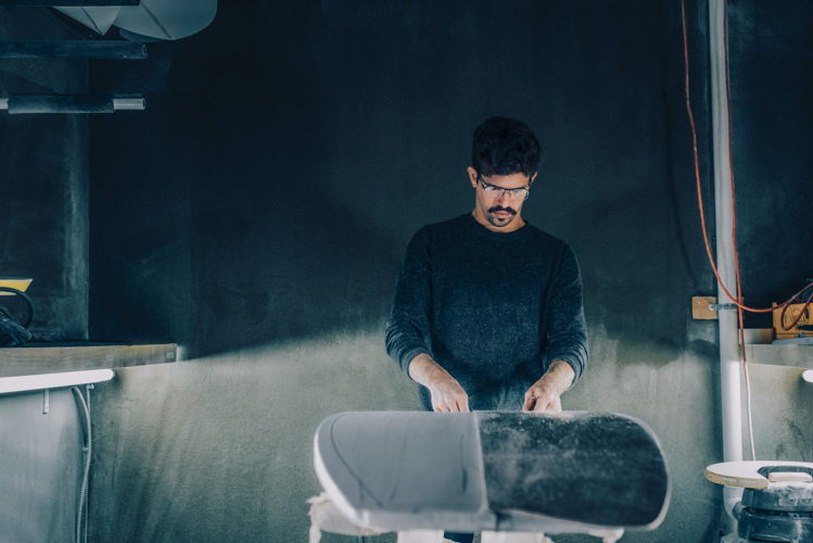 OAKLEY TENON COLLECTION - LIFESTYLE IMAGE (3)
