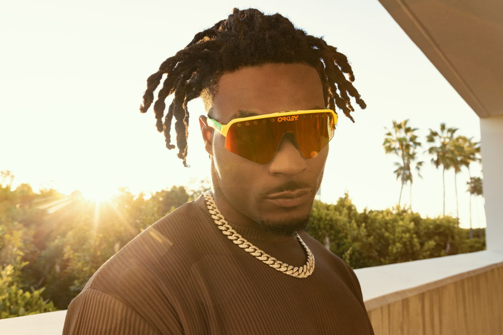 OAKLEY - DERWIN JAMES SUTRO LITE SWEEP CAMPAIGN IMAGE (2)