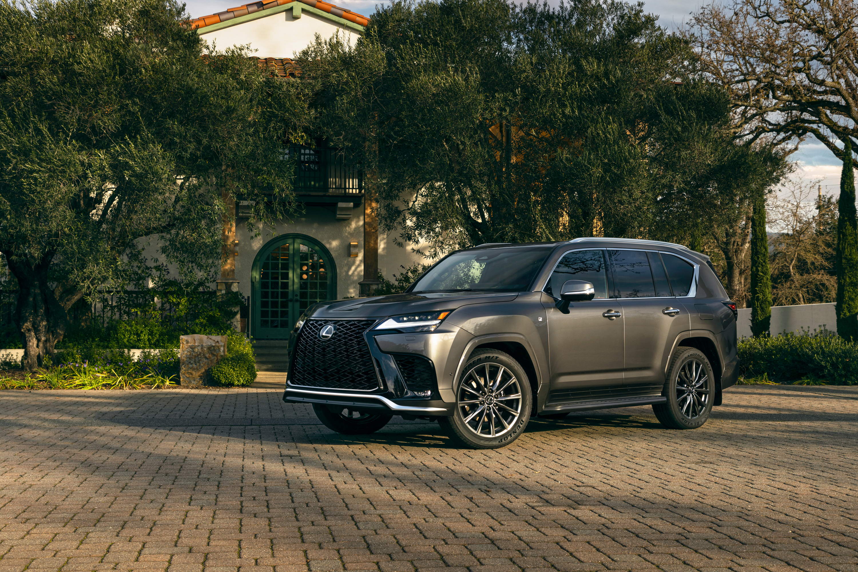 The Standard of Amazing: para Lexus, un auto que no emociona se queda a un paso de lo asombroso 