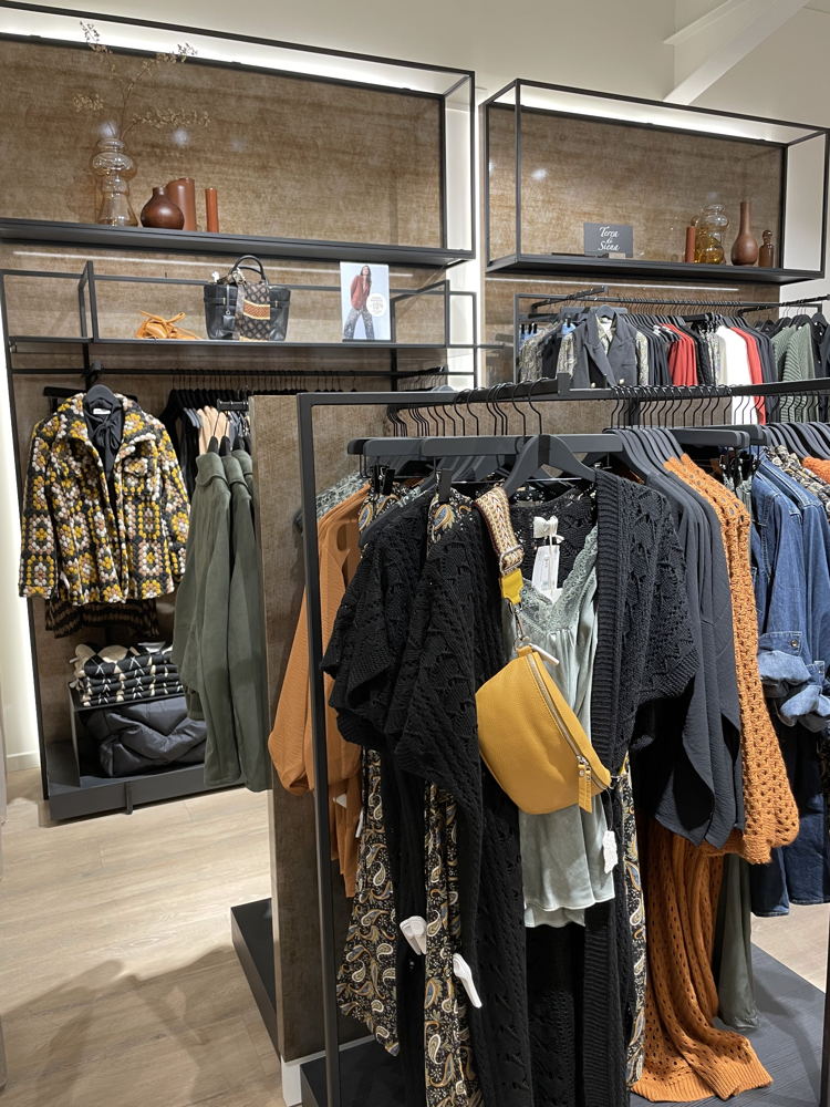 © The Fashion Store Grimbergen