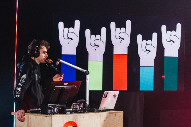 #ikluisterbelgisch © Studio Brussel