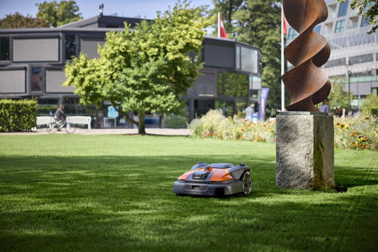 ©Husqvarna Automower 560 EPOS