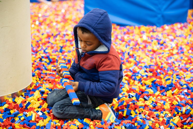 LEGO® Playworld & Hyundai KONA electric