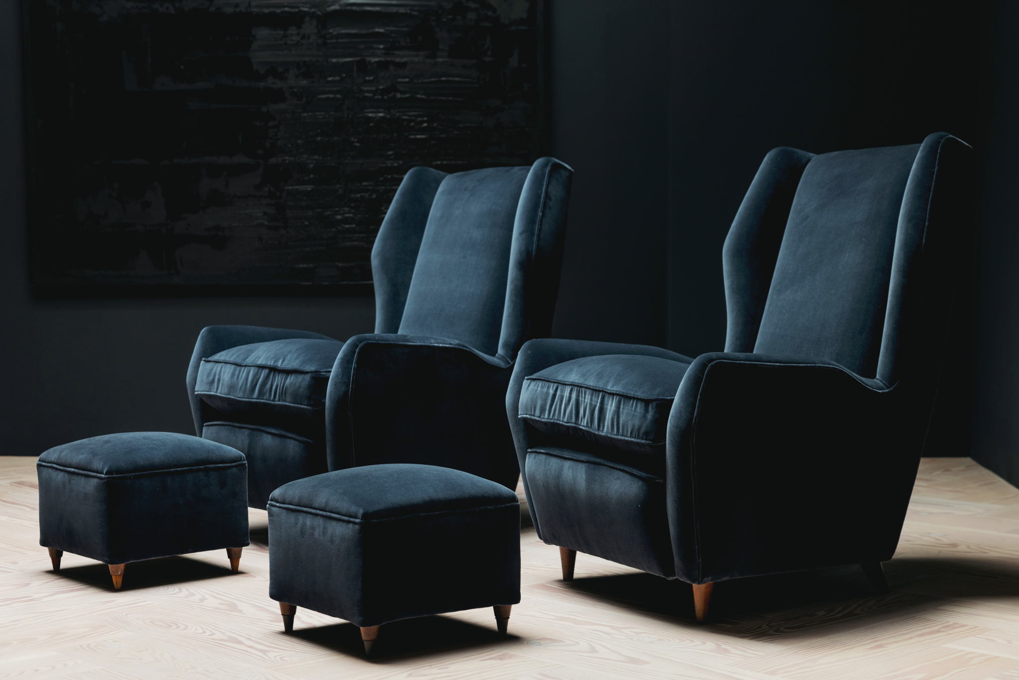 Pair of armchairs and footstools in velvet by Gio Ponti Pair of armchairs and footstools in velvet by Gio Ponti