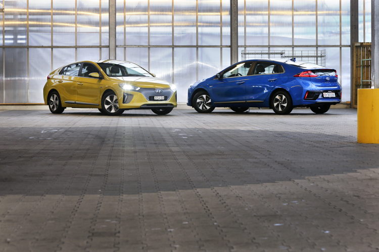 Hyundai IONIQ Eletric & Hybrid (v.l.n.r.)