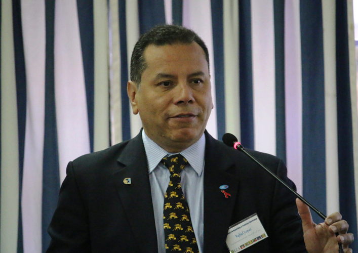 Regional TB Advisor for PAHO, Dr. Rafael Lopez, delivering a presentation.