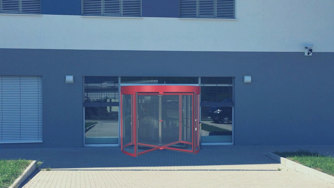 3D Entrance – augmented reality app for visualising physical access systems