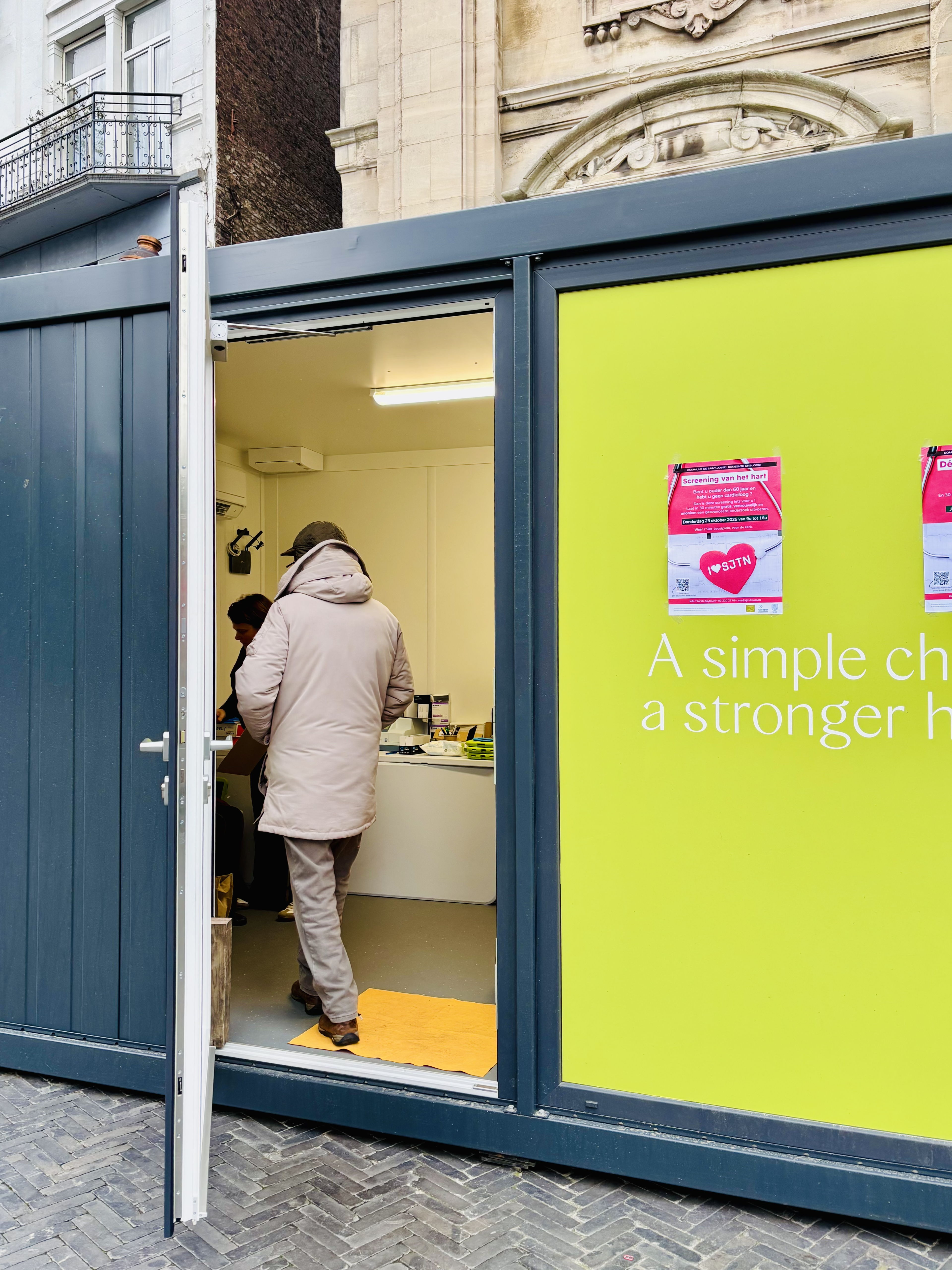 L’UZ Brussel lance un dépistage cardiaque mobile dans toutes les communes bruxelloises 