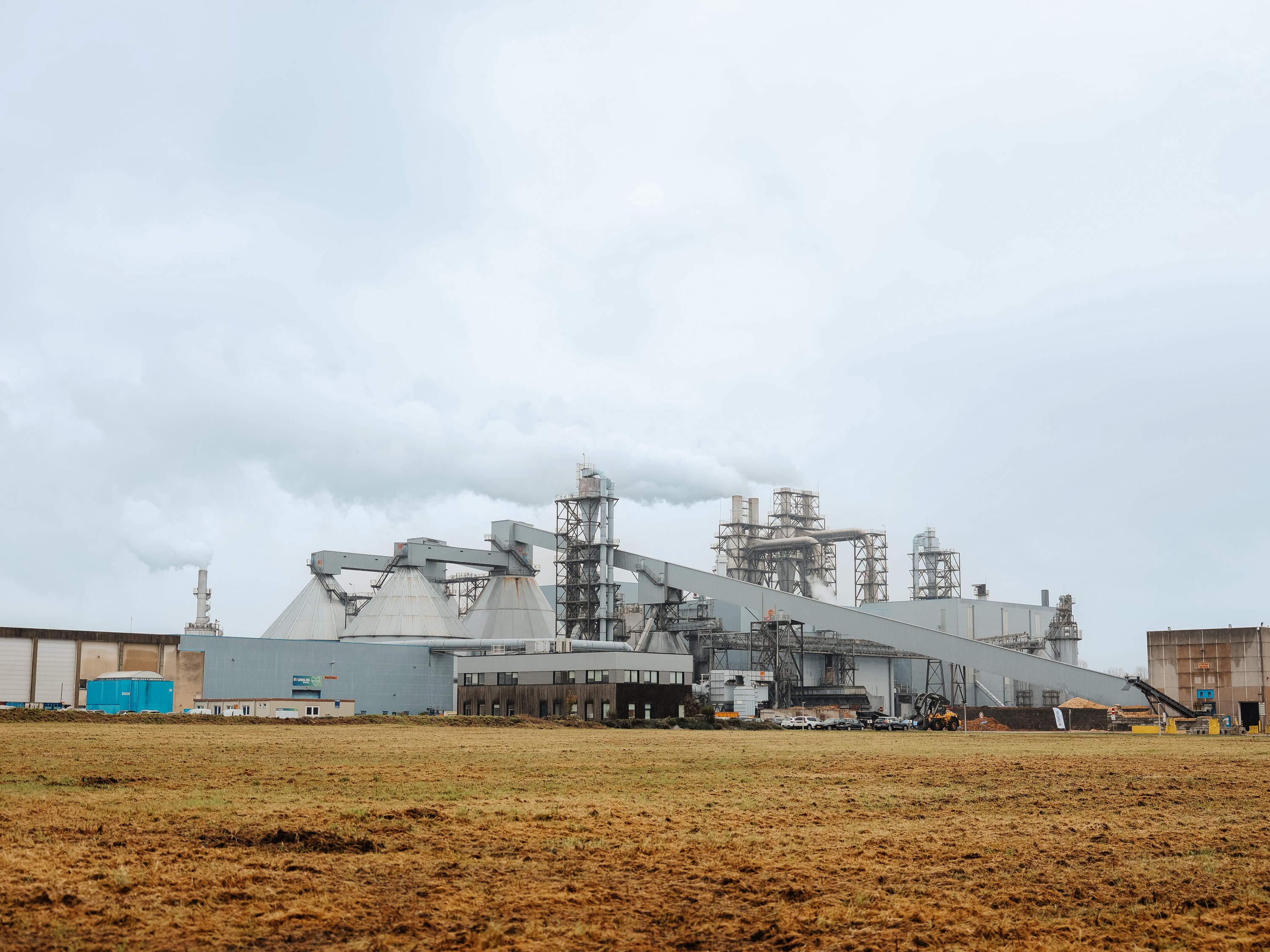 Unilin investit 20 millions d'euros dans la plus grande installation industrielle de recyclage de MDF au monde  