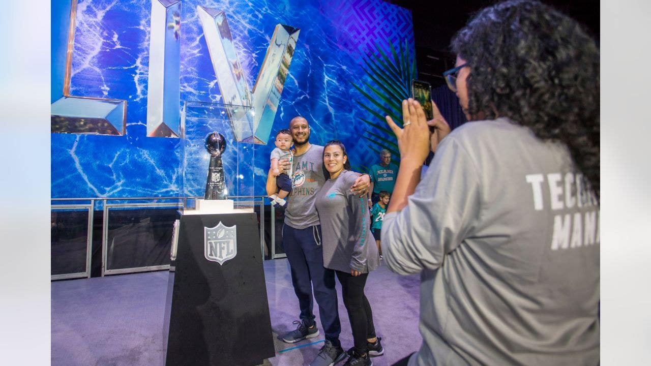 Super Bowl Experience Lombardi Trophy