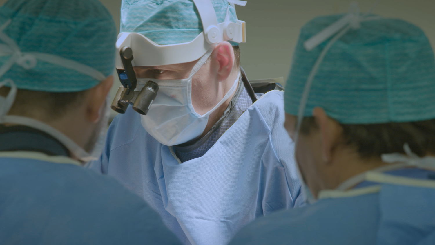 Dr. Hes
