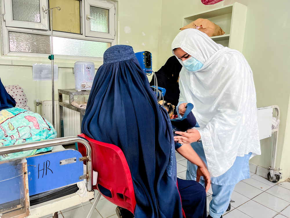 Sala de hospitalización del Hospital Materno Infantil de Khost. PAUL ODONGO/MSF