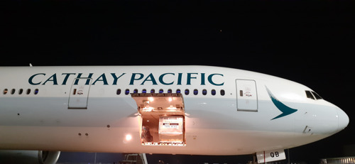 Cathay Pacific Cargo India and EFL Global deliver COVID-19 vaccines to South America