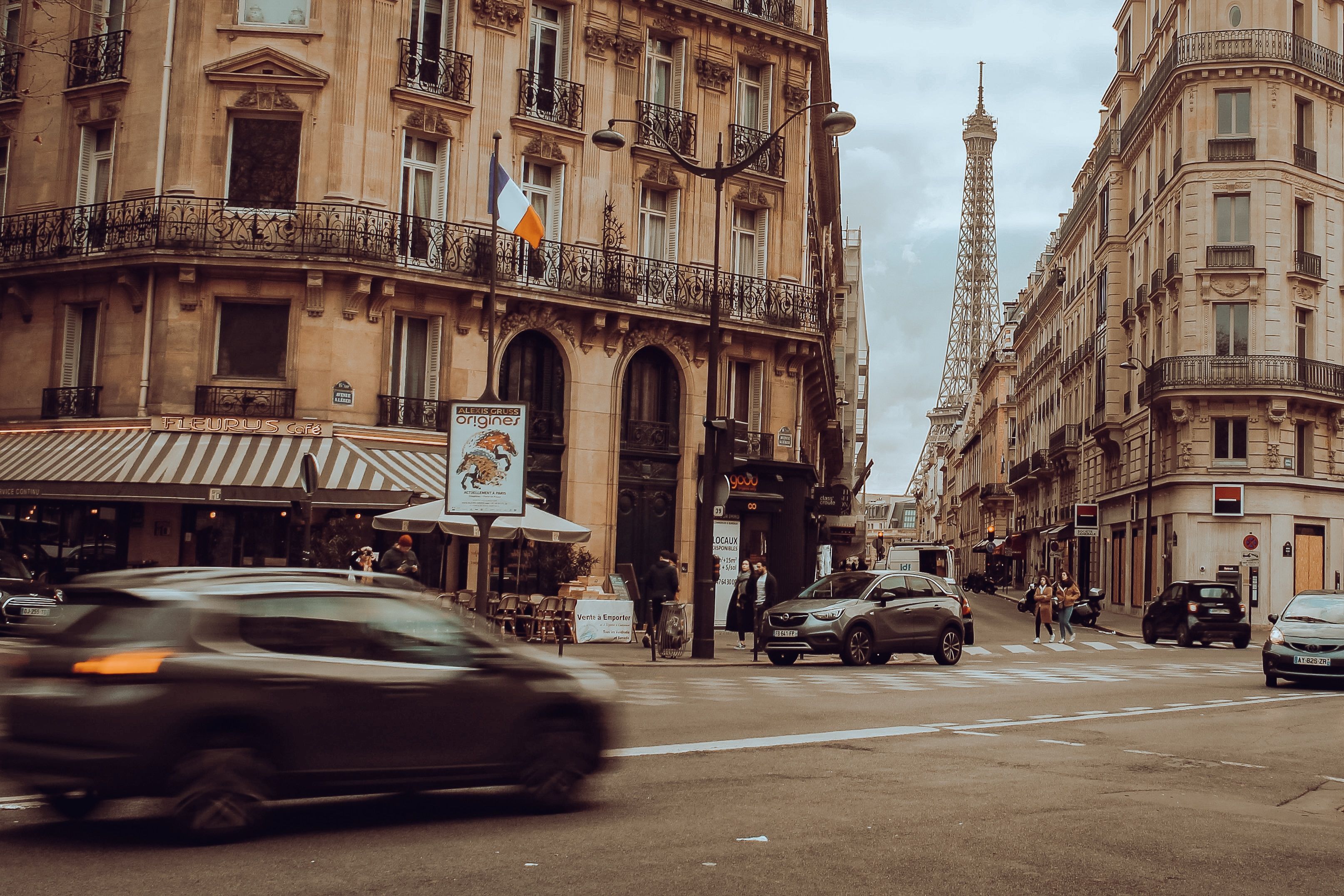 Vianova partners with Bridgestone Mobility Solutions to transform logistics management and streamline curb usage in Paris with mobility data
