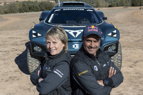 Two Dakar winners, one common goal: Jutta Kleinschmidt and Nasser Al-Attiyah confirmed as the 2022 ABT CUPRA XE driver line-up for Extreme E