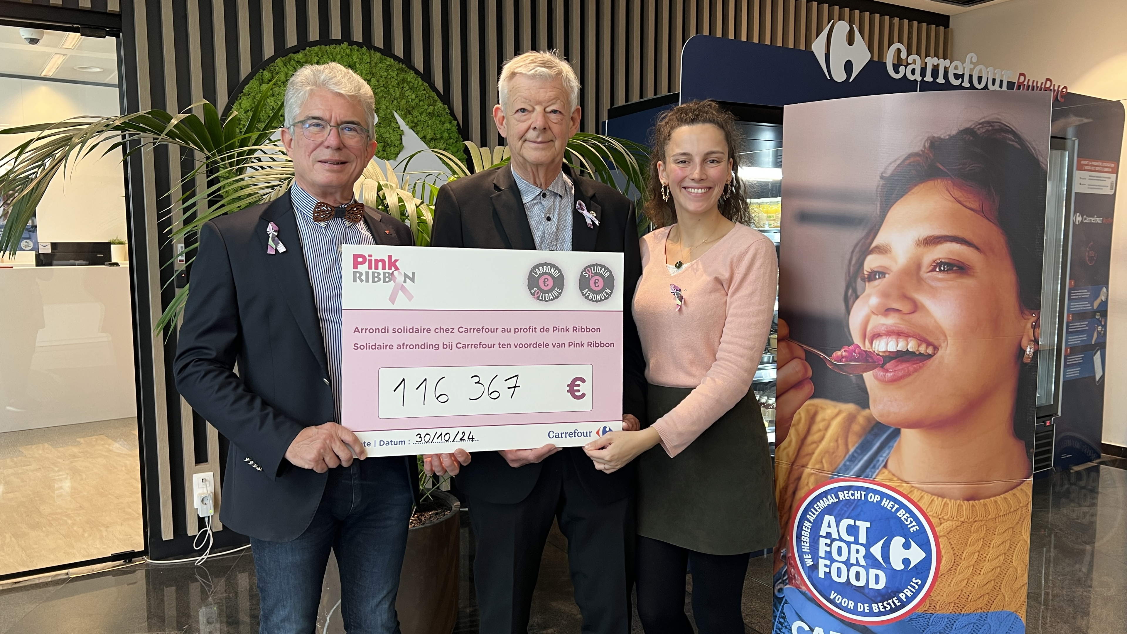 Solidaire afronding bij Carrefour levert opnieuw € 116.367 op voor de vzw Pink Ribbon