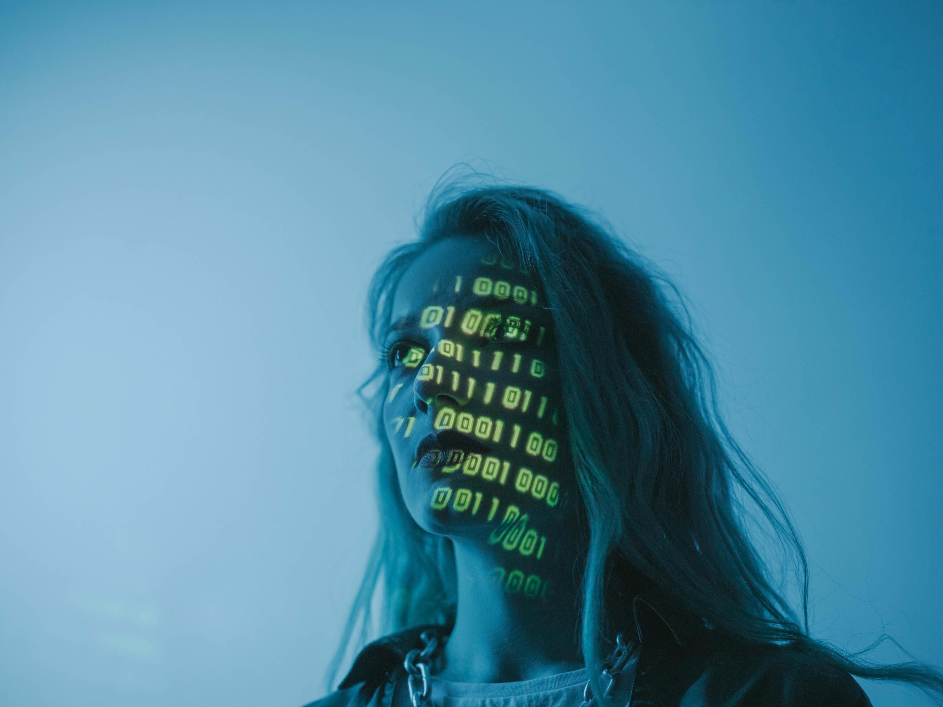 6 claves para integrar la inteligencia artificial en relaciones públicas sin perder el toque humano 
