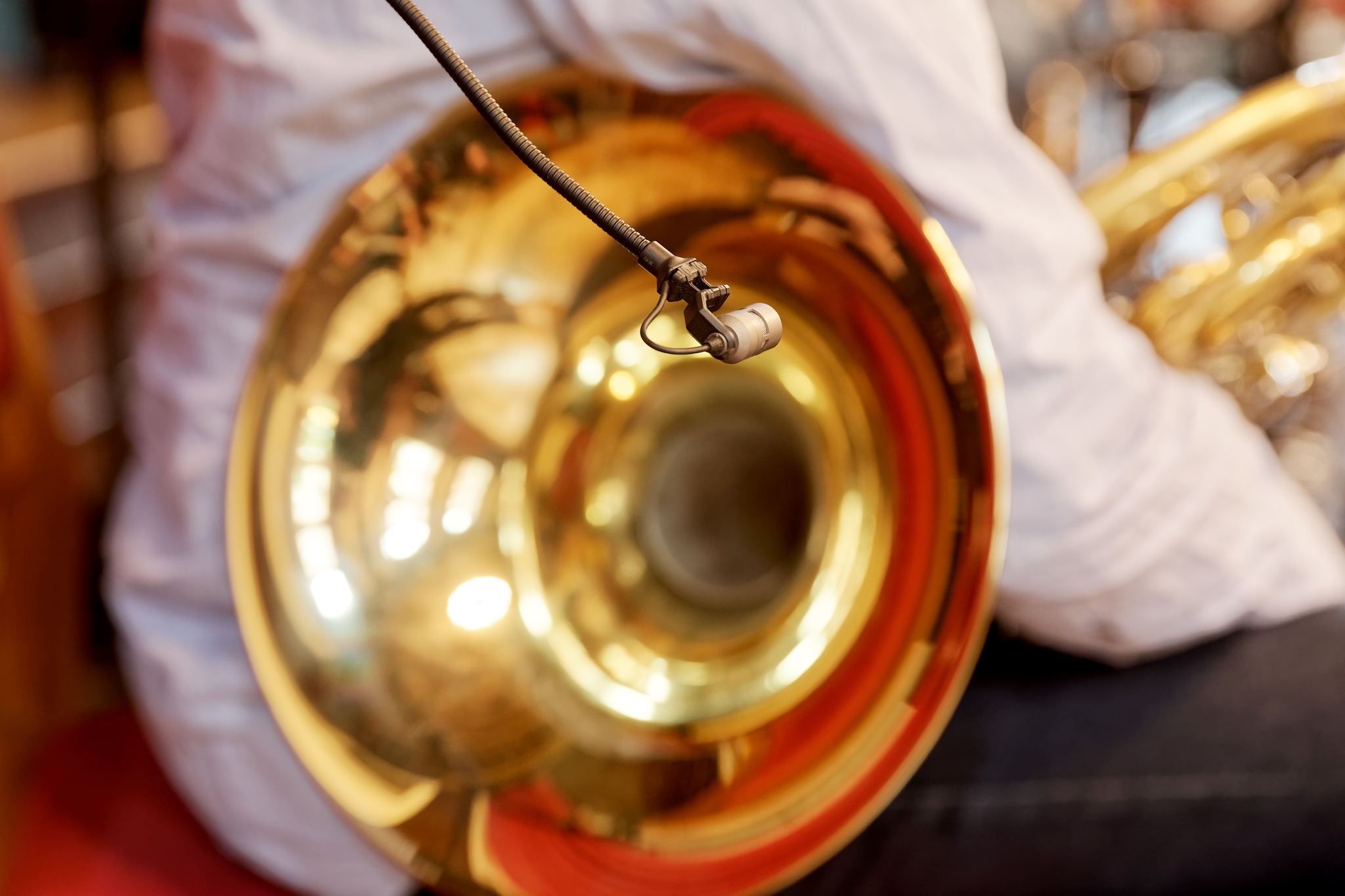 The KK 14 electret capsule of the Neumann MCM can handle extremely high sound pressure levels The KK 14 electret capsule of the Neumann MCM can handle extremely high sound pressure levels