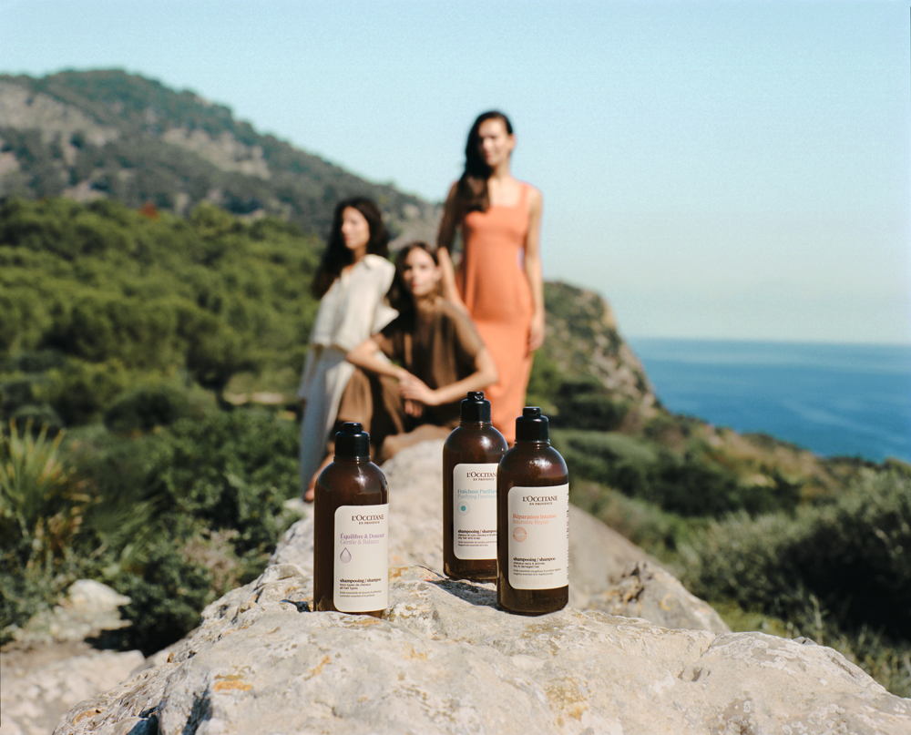Large-2024_Haircare_Models_shampoos_CMYK