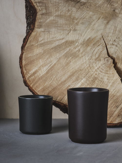 IKEA_VINTER adult gifts_BEHJÄRTAD+scented+candle+in+pot_€4,99