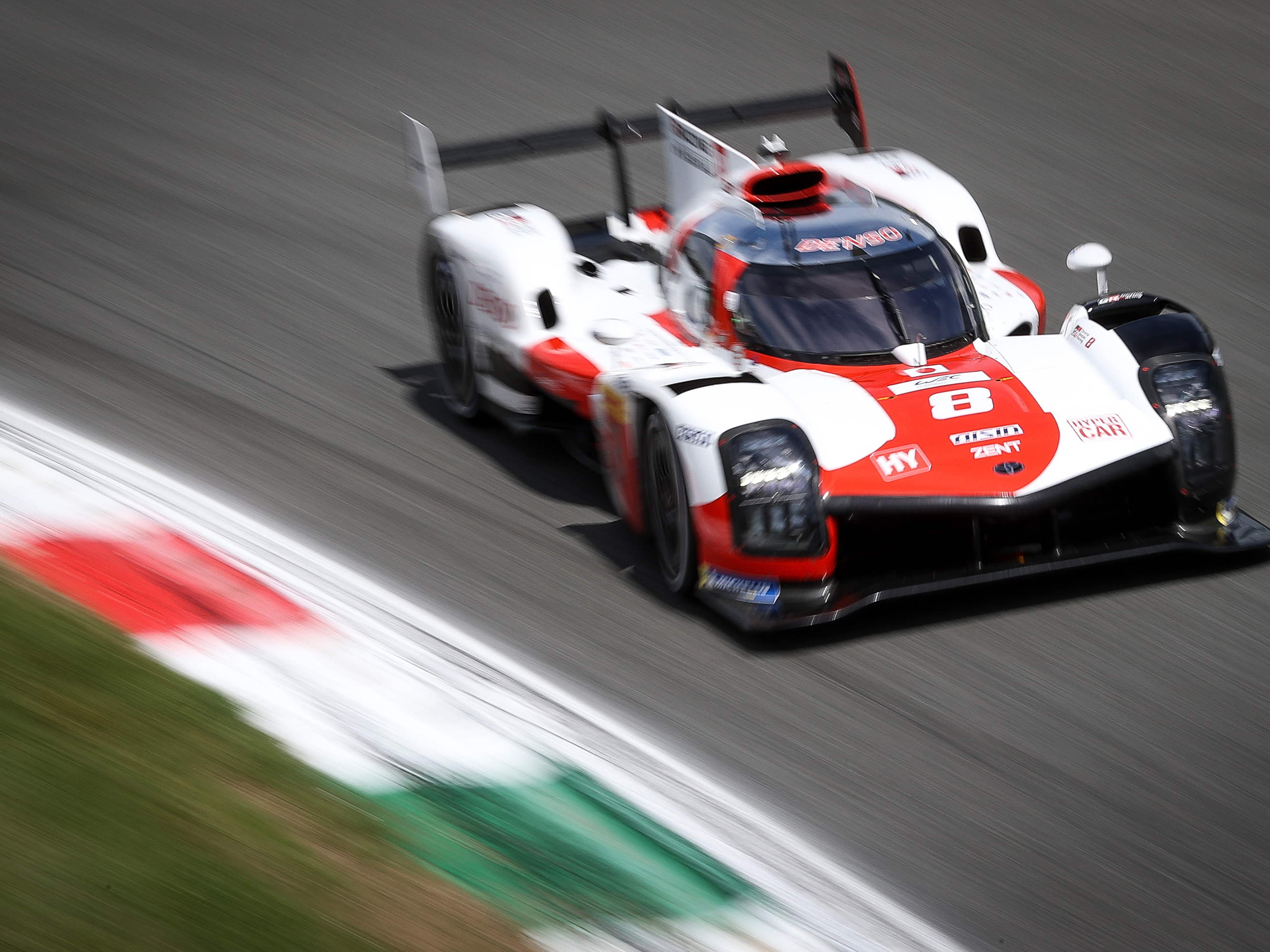TOYOTA GAZOO Racing mikt op historische Le Mans hypercar-overwinning