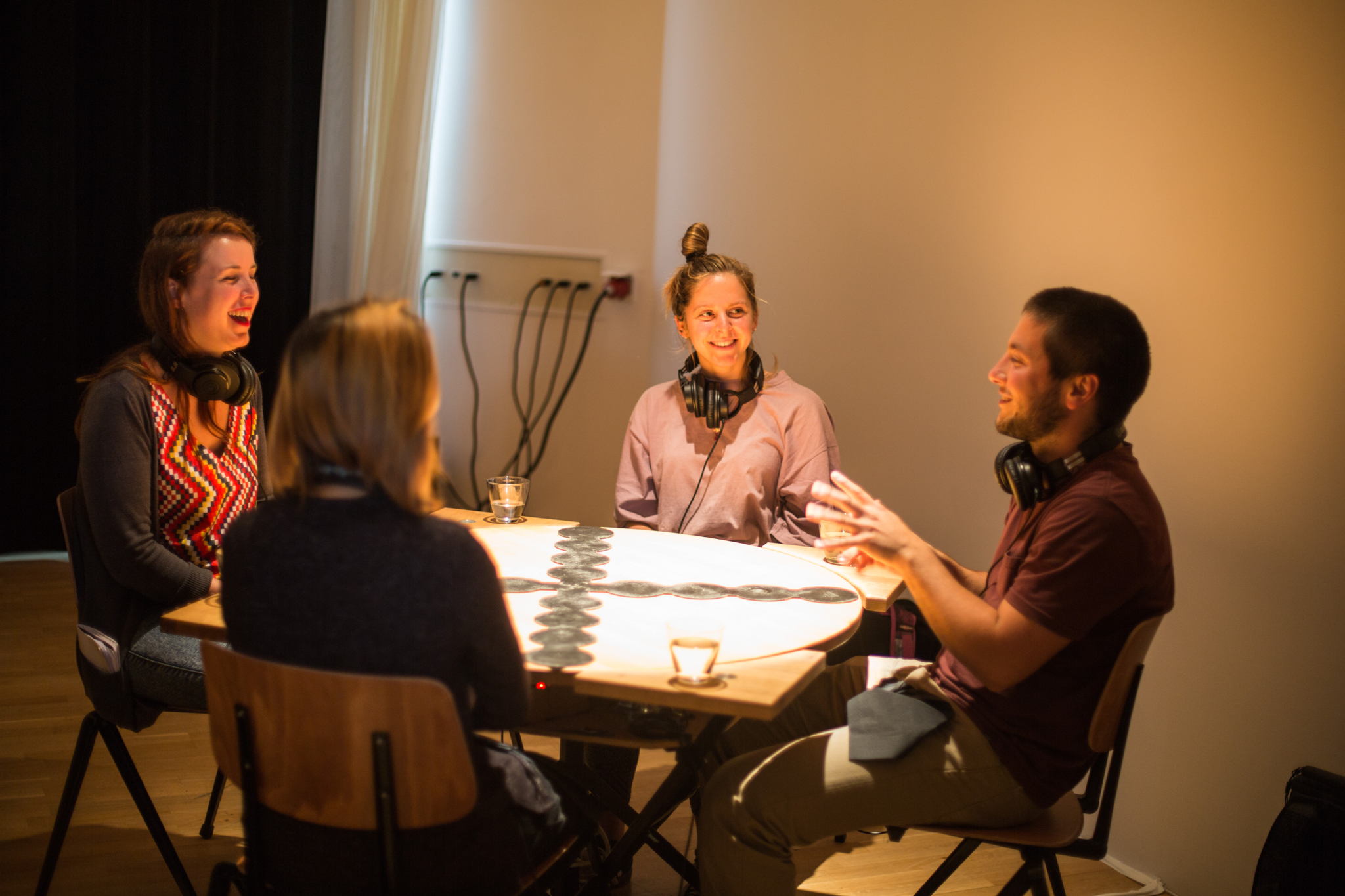 Tasteful Turntable - Lars & Nikolaj Kynde (Senses Working Overtime) © Herre Vermeer