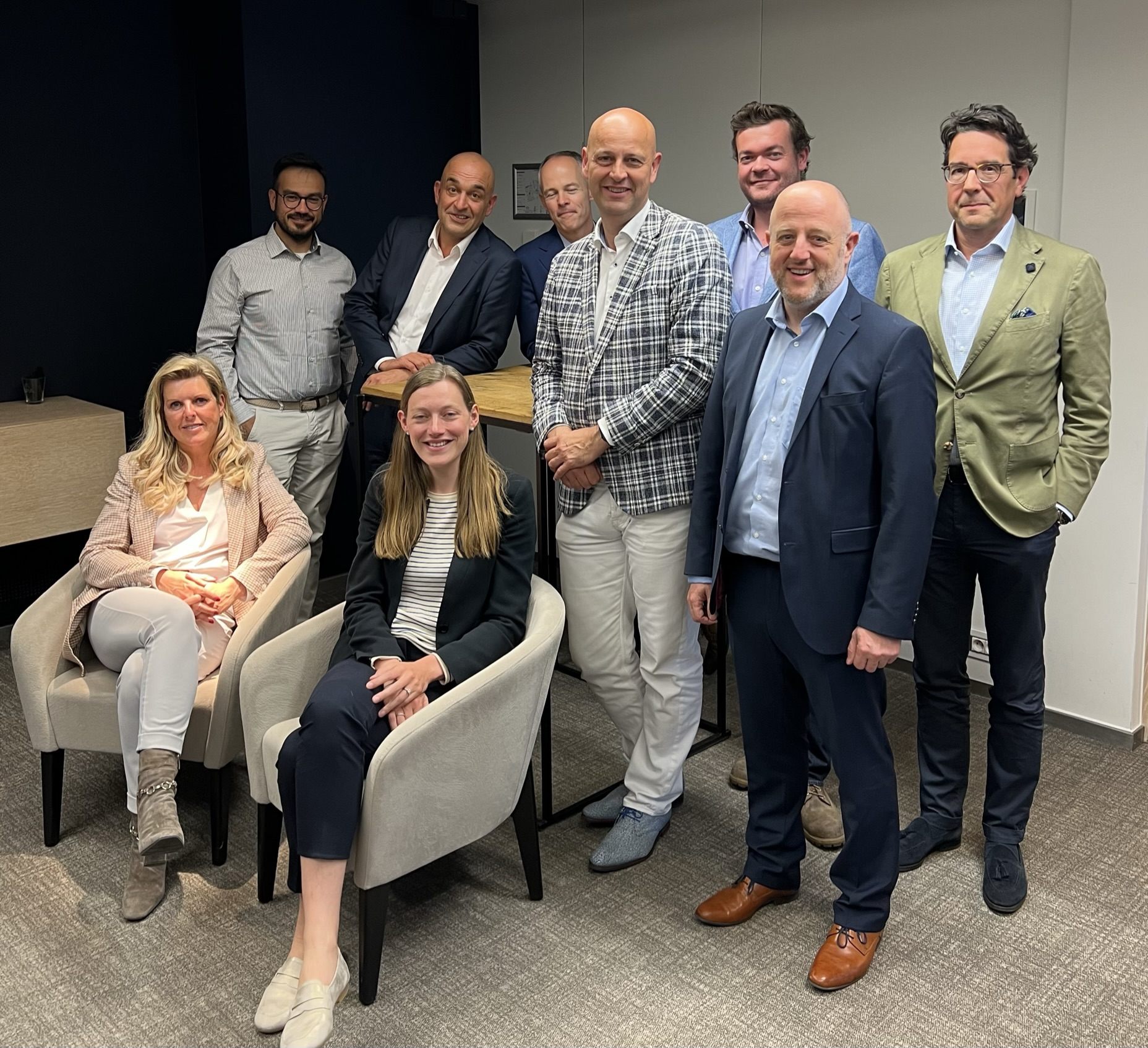 Vlnr: Daniëlle Vanwesenbeeck, Ahmed Gocen, Kris Claes, Carmen Boschmans, Bernard Janssen, Mark De Zutter, Emmanuel Verschueren, David Bellon, Raf Vermeylen