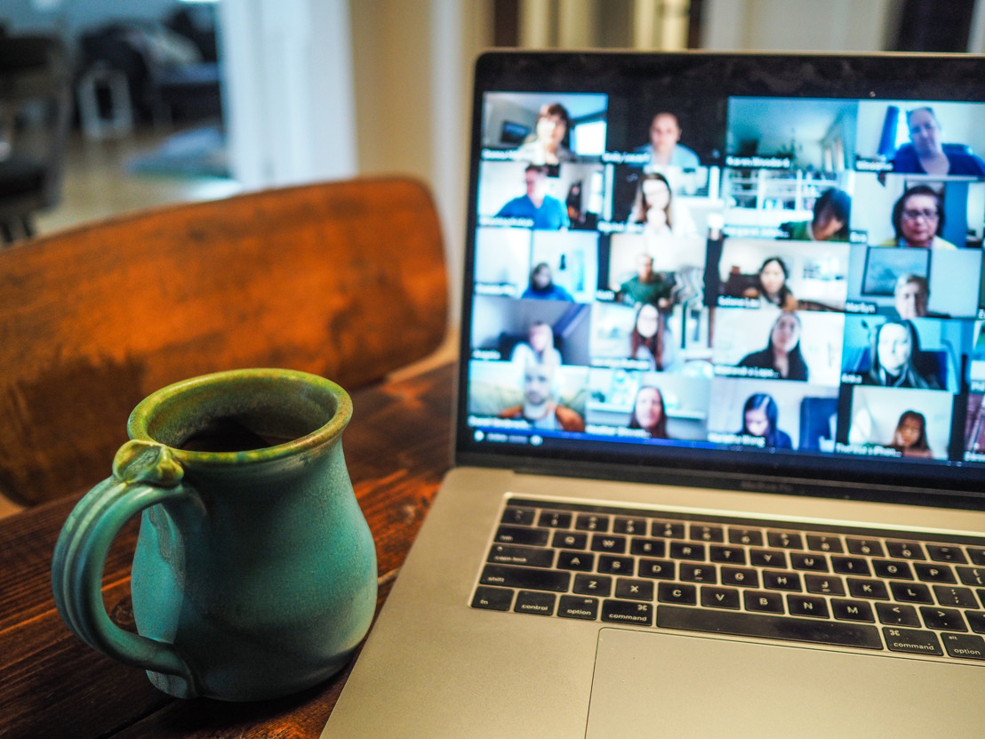 Trabajo híbrido, apps y home office: las nuevas tendencias de Recursos Humanos en 2023