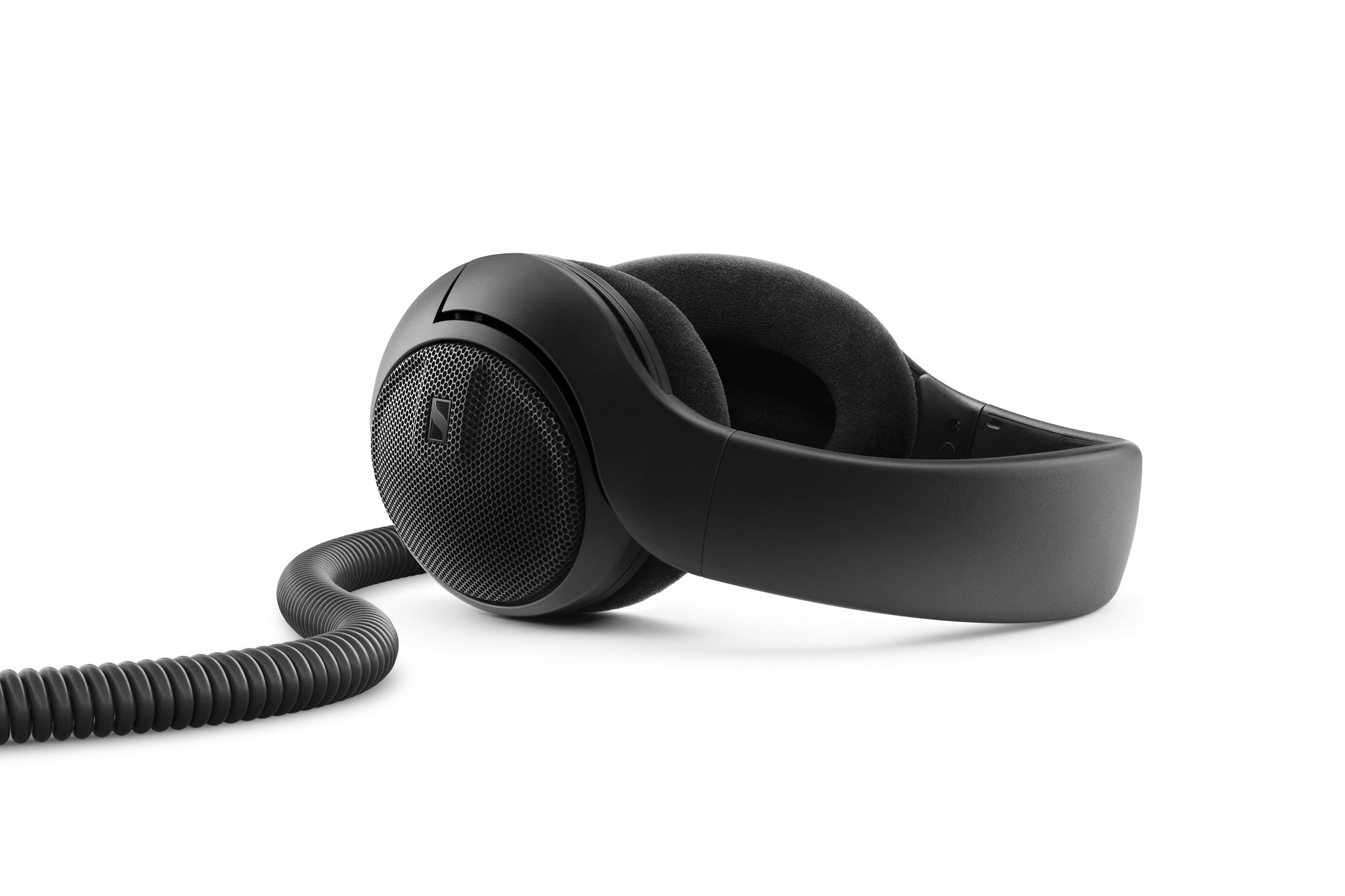The HD 400 PRO are Sennheiser’s new reference-grade studio headphones The HD 400 PRO are Sennheiser’s new reference-grade studio headphones