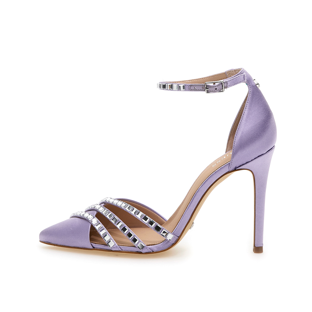 GUESS_SS23_FOOTWEAR_WOMEN_STILL-FL6GDLSAT08-LILAC-ALT1_EUR190