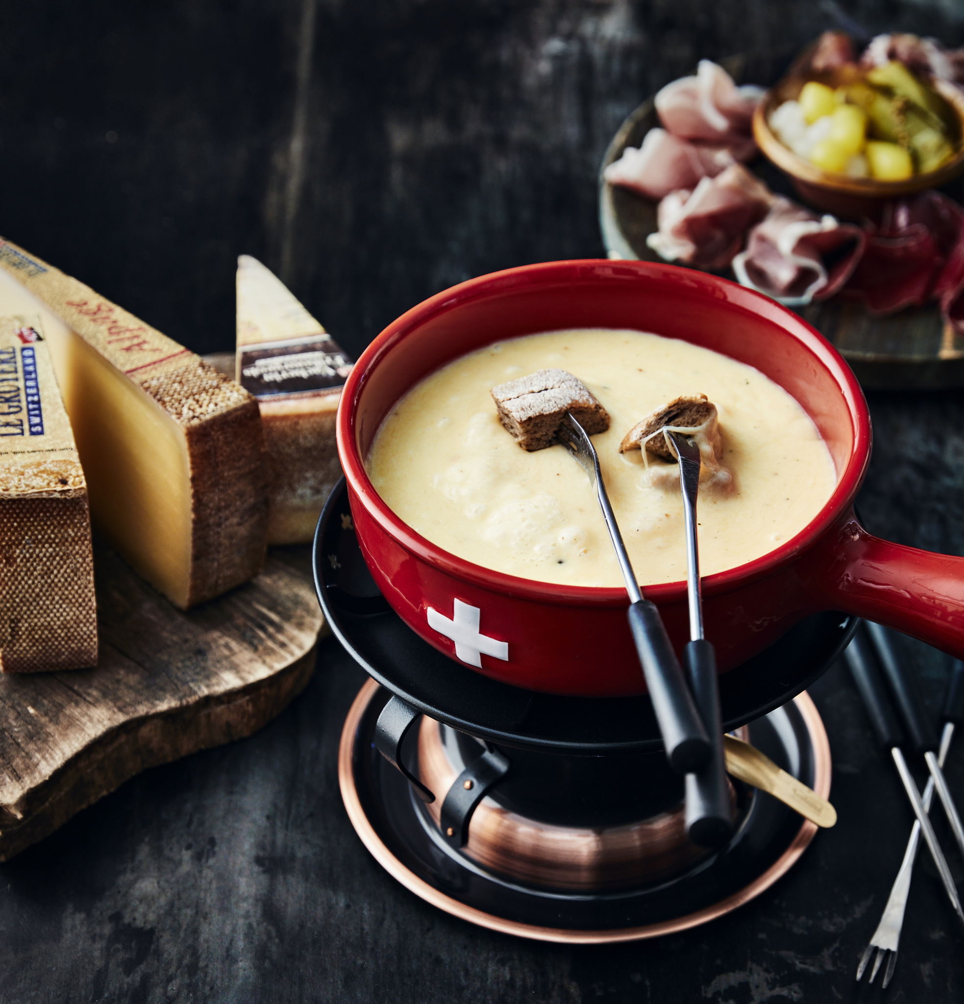 4 gouden tips om jouw fondue- of raclette-avond naar een hoger niveau te tillen!