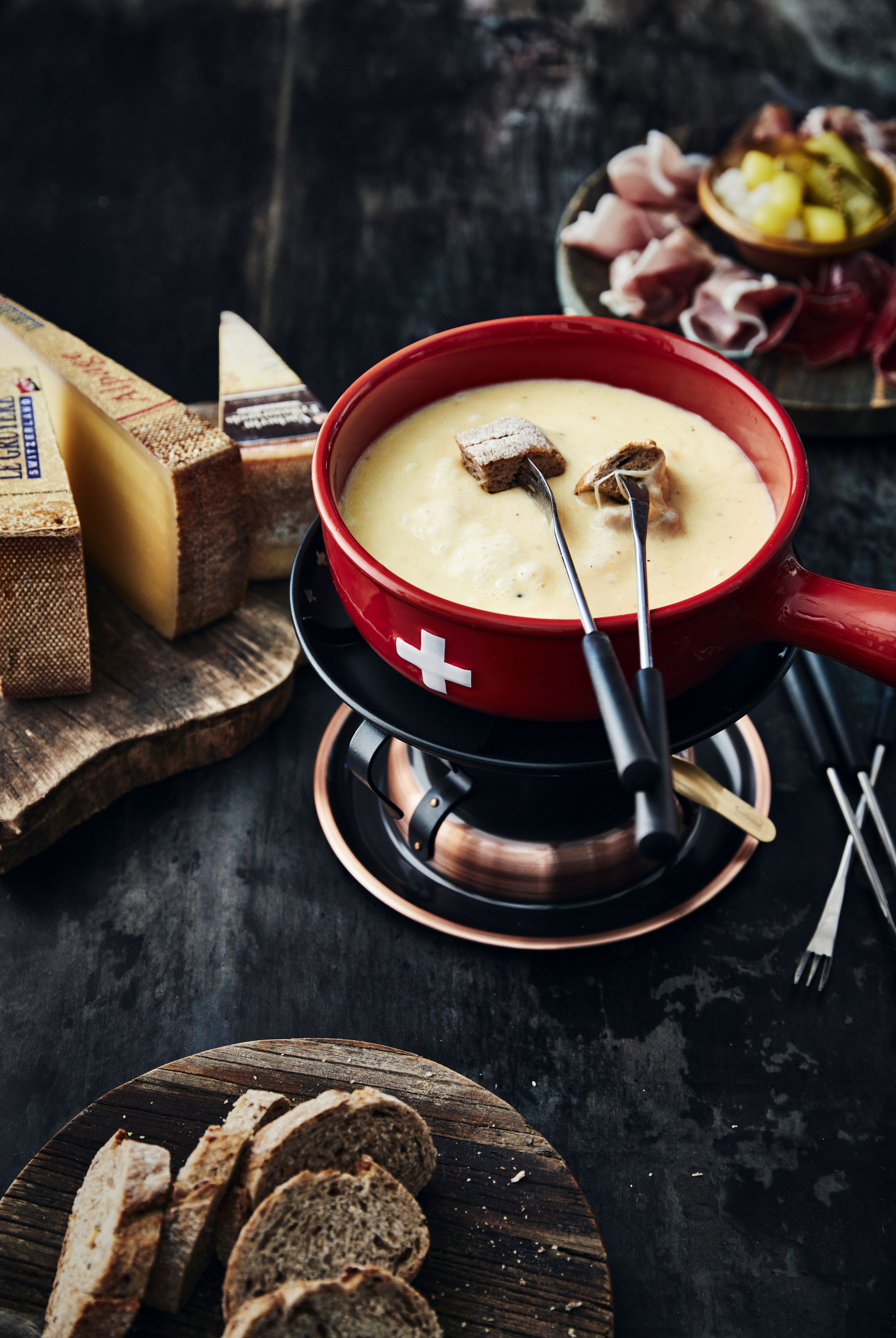 4 gouden tips om jouw fondue- of raclette-avond naar nieuwe hoogten te tillen!