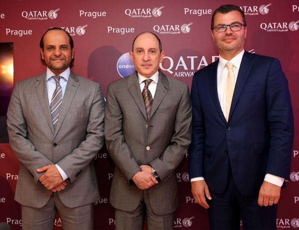 Šejk Saoud bin Abdulrahman Al Thani (katarský ambasador v Německu), Akbar al-Bákir (generální ředitel Qatar Airways), Václav Řehoř