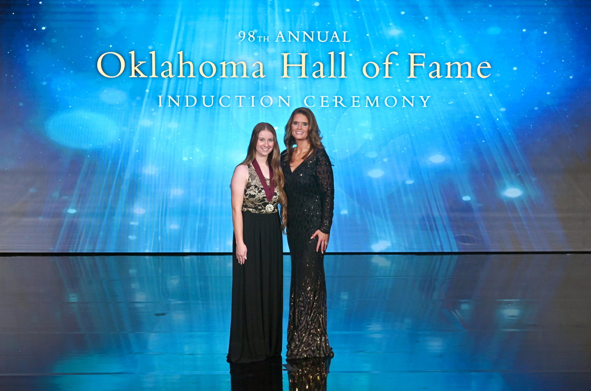 The recipient of the 2025-2026 Oklahoma Hall of Fame Scholarship, Lexi Mann, and Oklahoma Hall of Fame President & CEO Shannon L. Rich The recipient of the 2025-2026 Oklahoma Hall of Fame Scholarship, Lexi Mann, and Oklahoma Hall of Fame President & CEO Shannon L. Rich