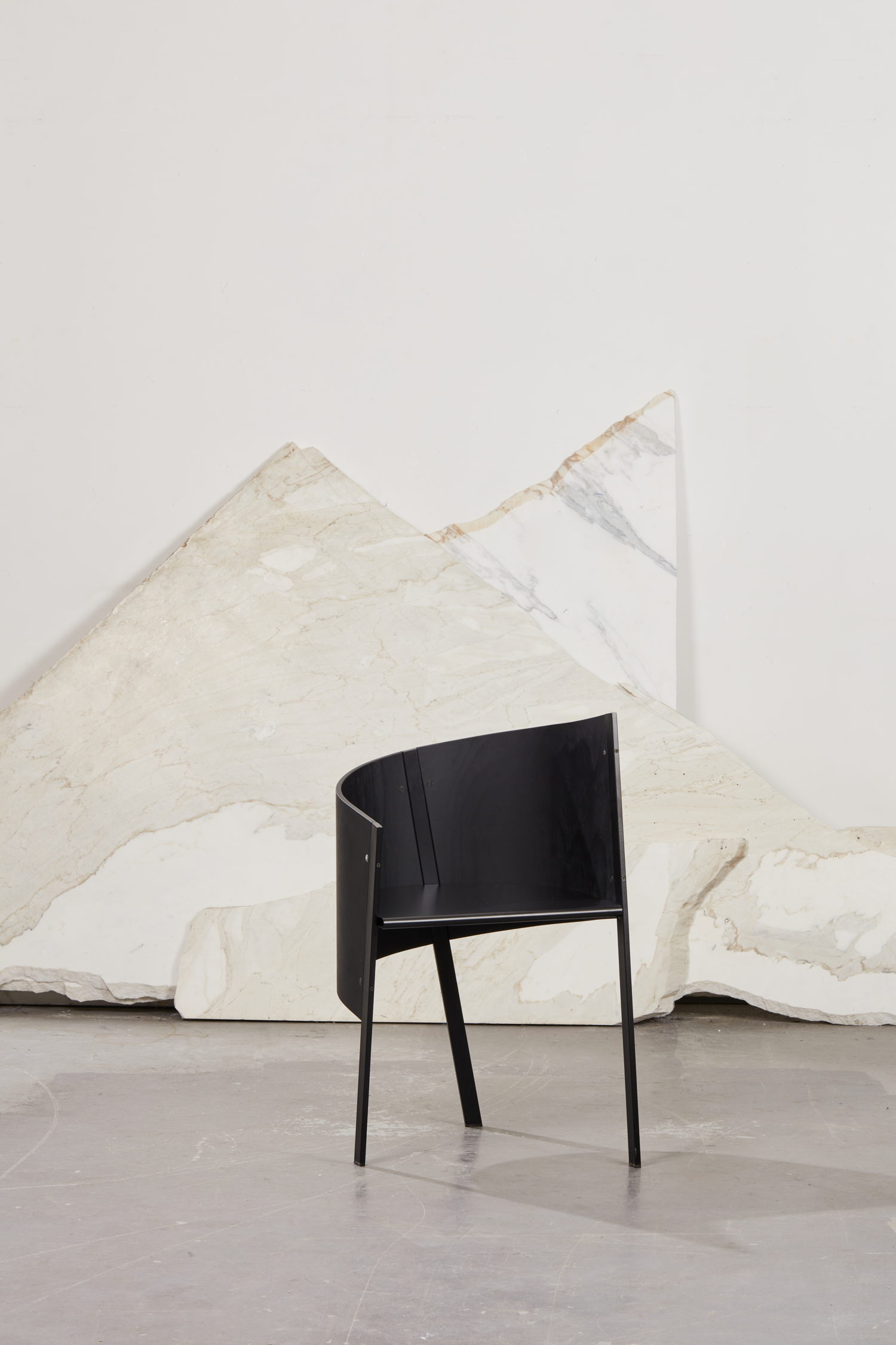 Merry-Go-Round n°1, chair, ca. 1988 by Paolo Pallucco & Mireille Rivier at Ketabi Bourdet Design. Image courtesy of Studio Shapiro