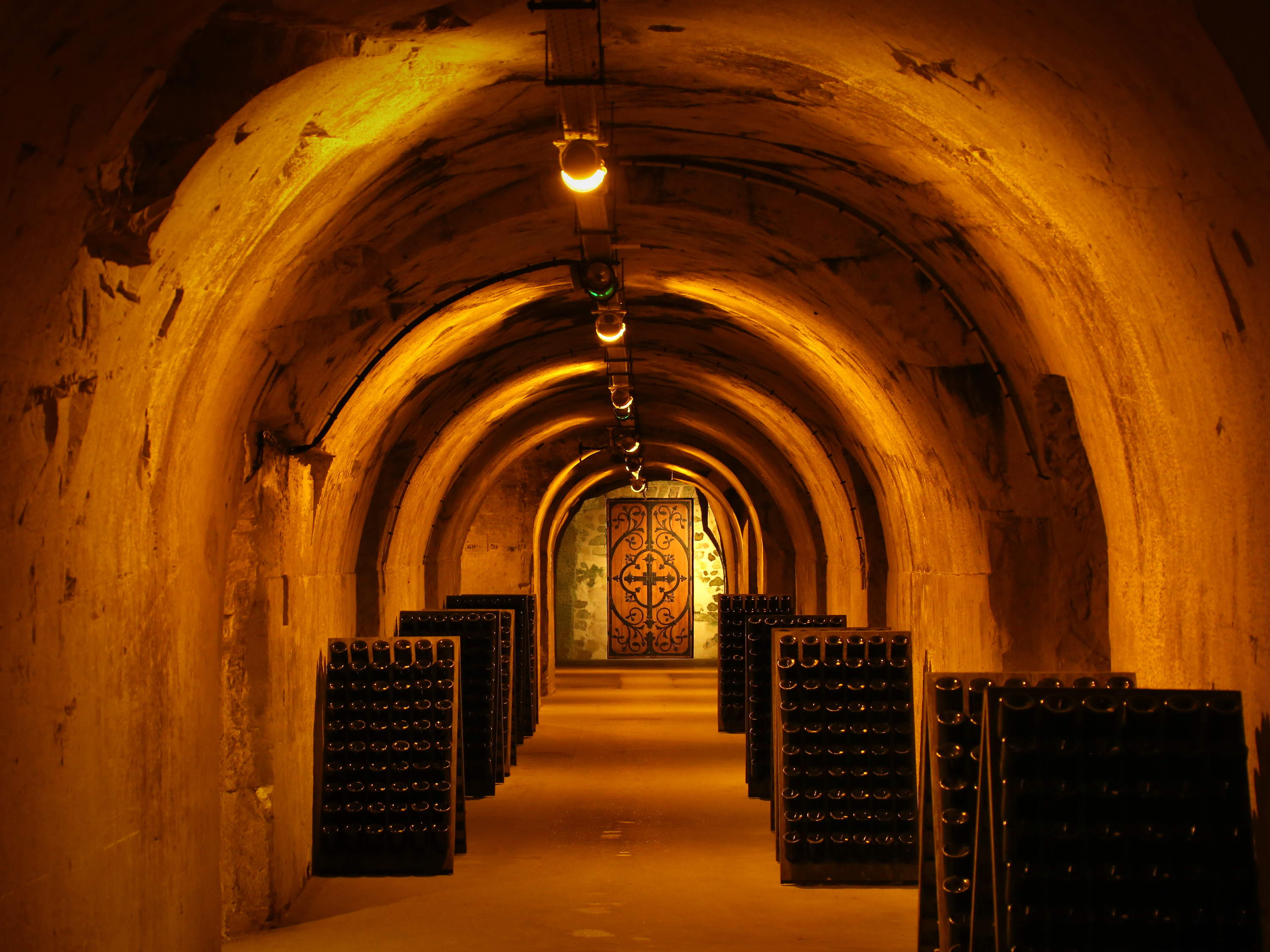 TAITTINGER | De geheimen voor het goed bewaren van champagne
