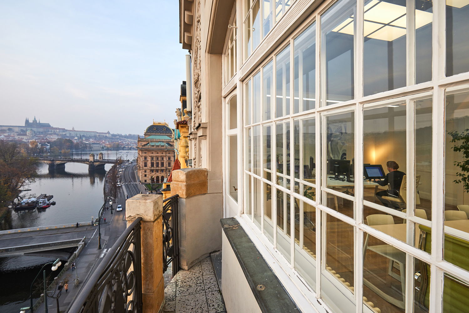 Located in the heart of the Czech capital, Prague, not far from Prague Castle, Charles Bridge, the dancing house and Žofín Palace. The first designs for future ŠKODA models are also created in the inspiring environment and atmosphere of the Prague Art-nouveau building on Masarykovo nábřeží.