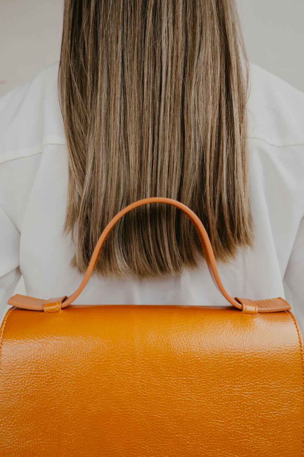 Mieke Dierckx_Mini Briefcase orange stone €475 (2)