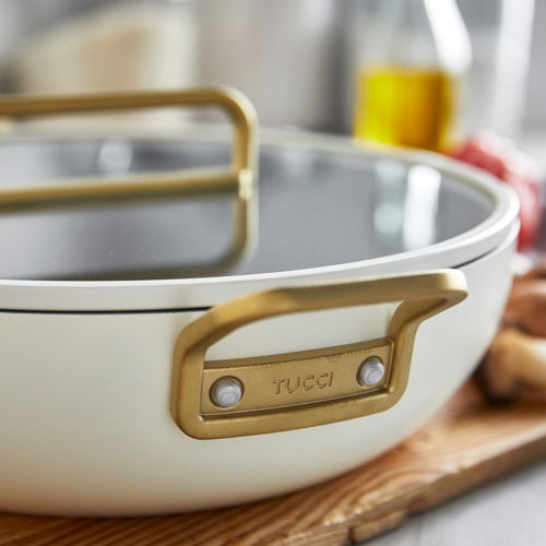 GreenPan™ Stanley Tucci™ Ceramic Nonstick 33cm Stanley Pan with Lid, Carrara White €235,00 GreenPan™ Stanley Tucci™ Ceramic Nonstick 33cm Stanley Pan with Lid, Carrara White €235,00