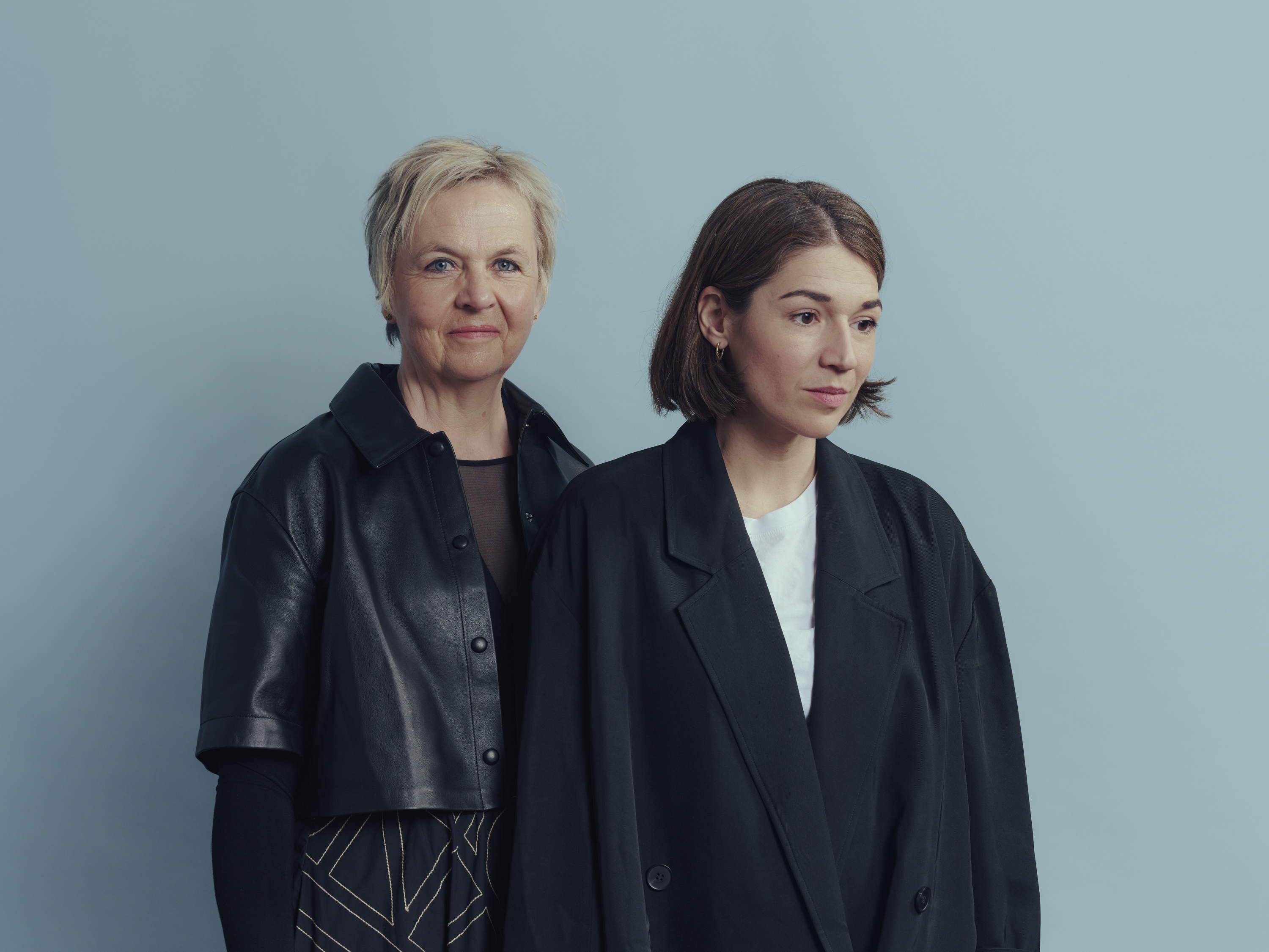 Persbericht | Annemie Struyf en Soetkin Baptist met gloednieuwe tournee ‘Lieve Hemel’ in maart 2026 