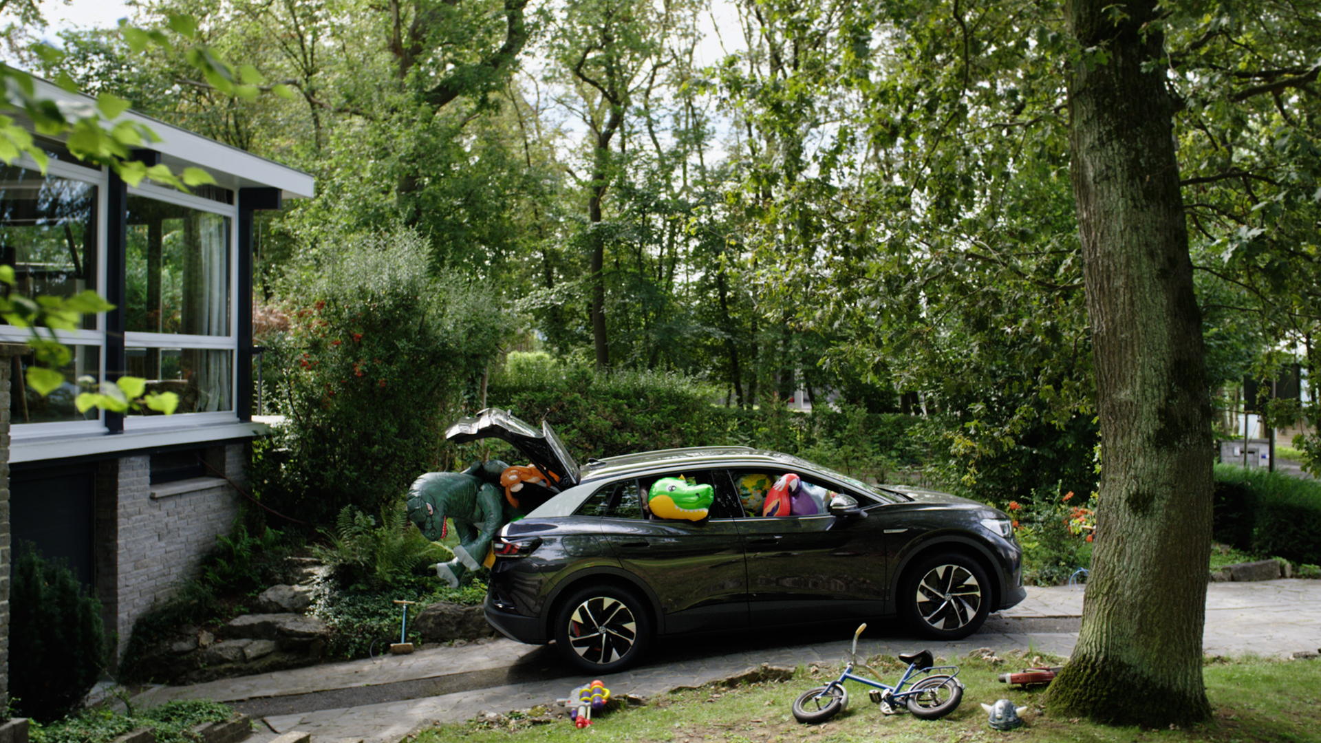 Voltage Brussels turns Volkswagen into the car of your life.