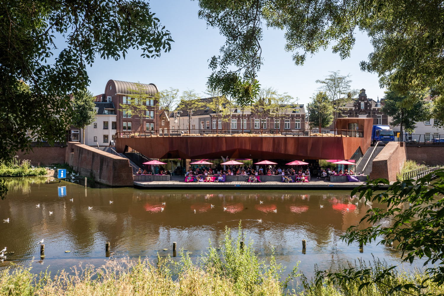 Den Bosch au bord de l'eau