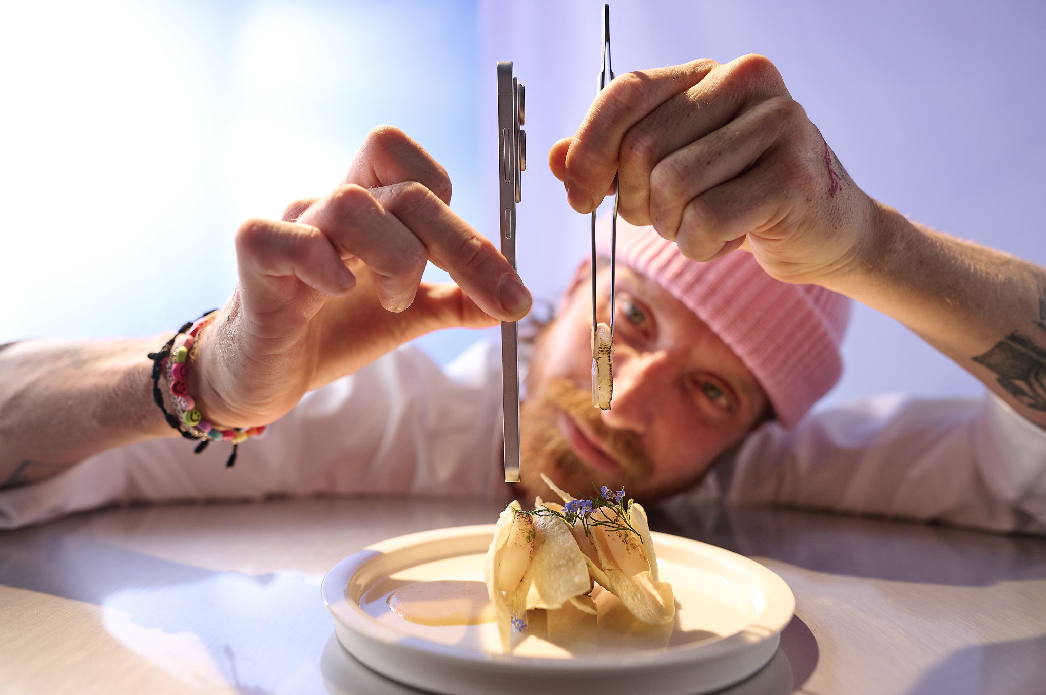 CHEF PAUL DELREZ & SAMSUNG OPENEN POP-UPRESTAURANT 'CUTTING EDGE' IN FONDATION CAB