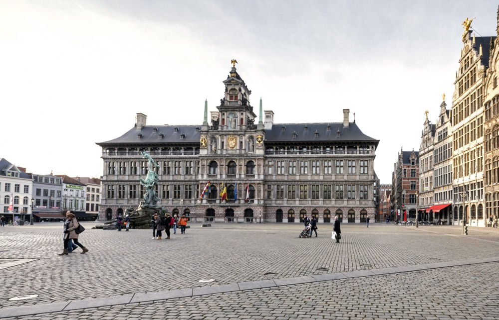 Stadhuis Antwerpen. © Elvire Van Ooteghem.