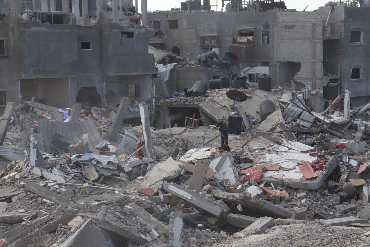 Calles y edificios destruidos de la ciudad de Rafah, sur de Gaza. MARIAM ABU DAGGA Calles y edificios destruidos de la ciudad de Rafah, sur de Gaza. MARIAM ABU DAGGA