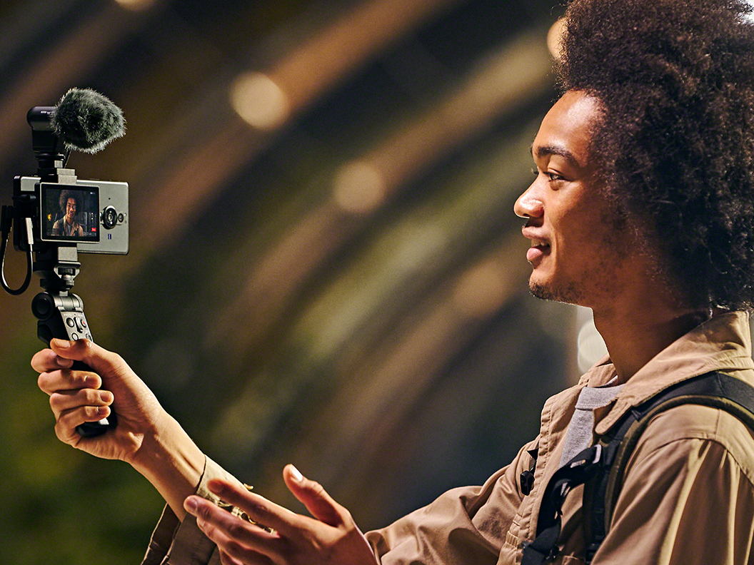 Sony Electronics Redefines Mobile Imaging with the Introduction of the Xperia PRO-I Smartphone