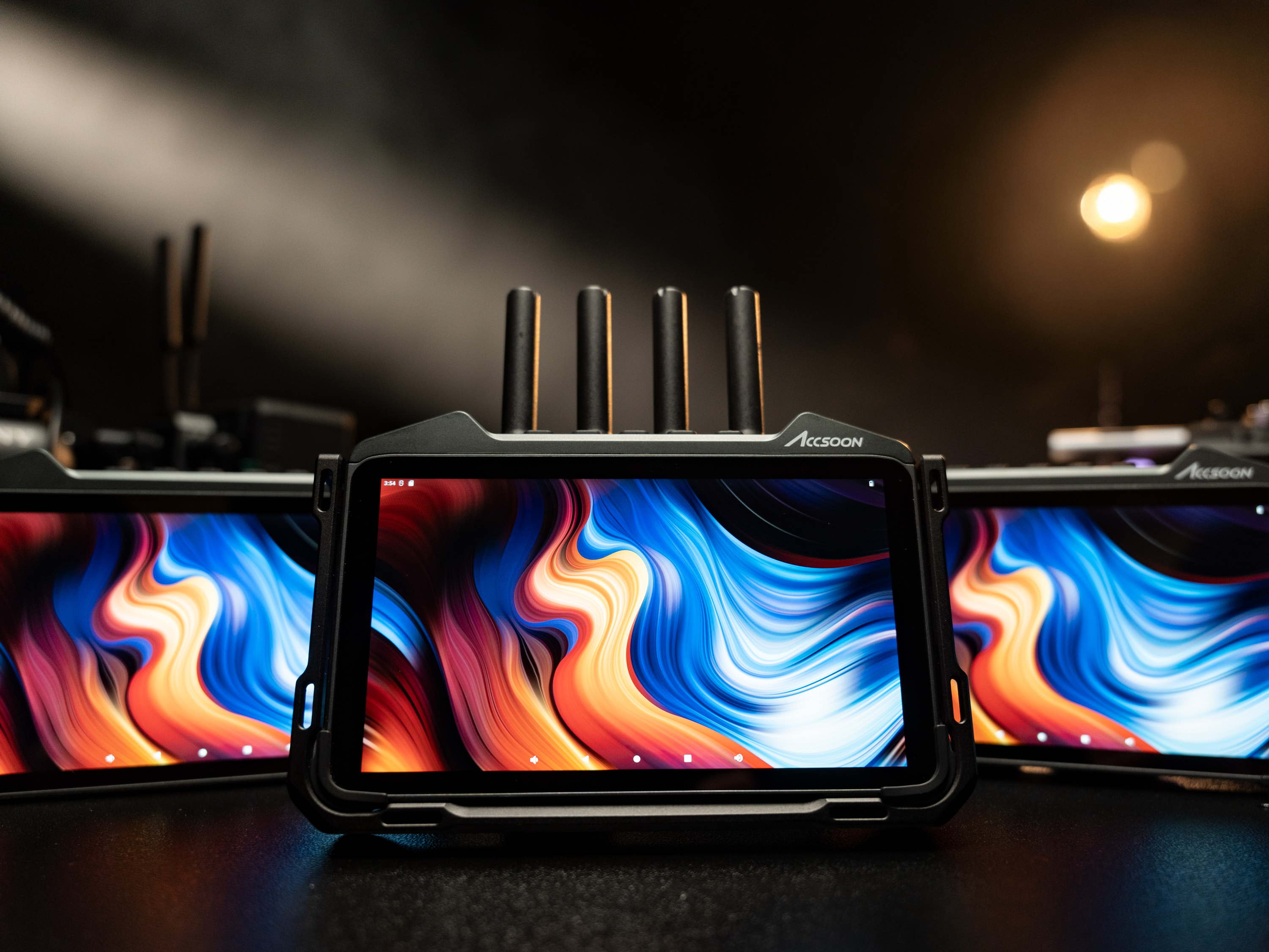 Accsoon officially launches its stunning, color-accurate professional 7-inch monitors – the CineView M7 Pro TX/RX and CineView M7