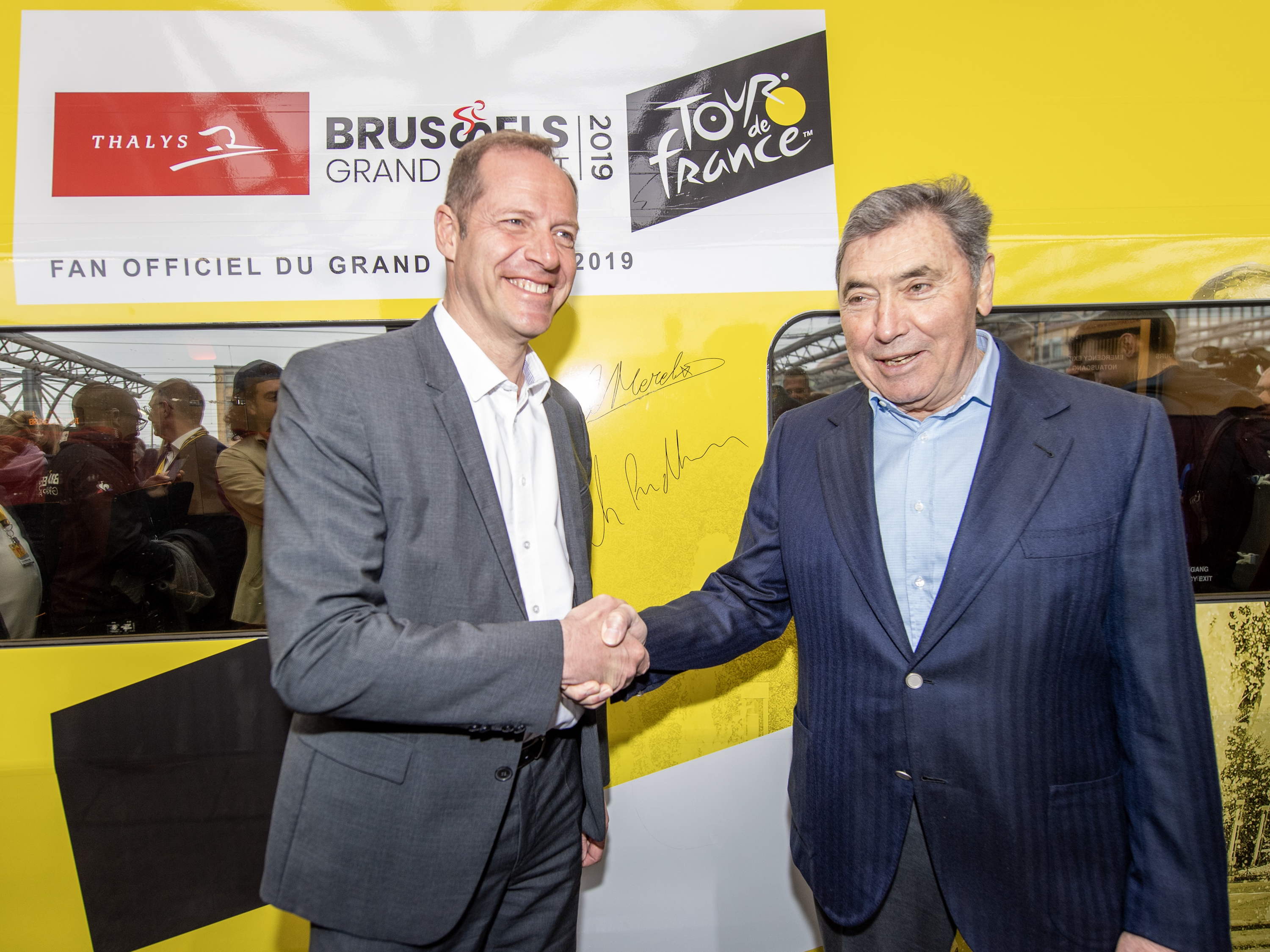 100 dagen voor de ‘Grand Départ’ vanuit Brussel onthult Thalys een treinstel in de kleuren van de Ronde van Frankrijk