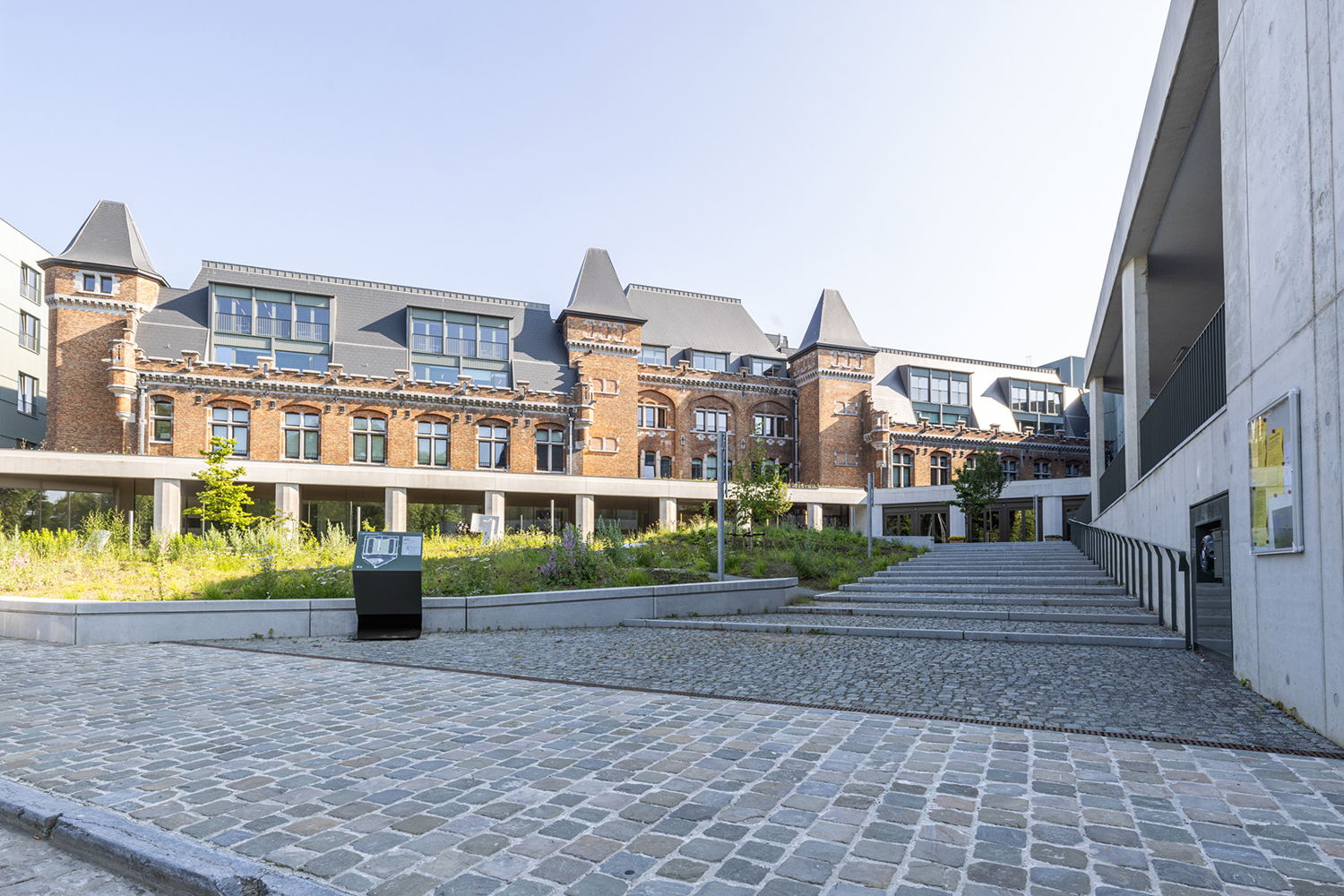 Provinciehuis op site Leopoldskazerne