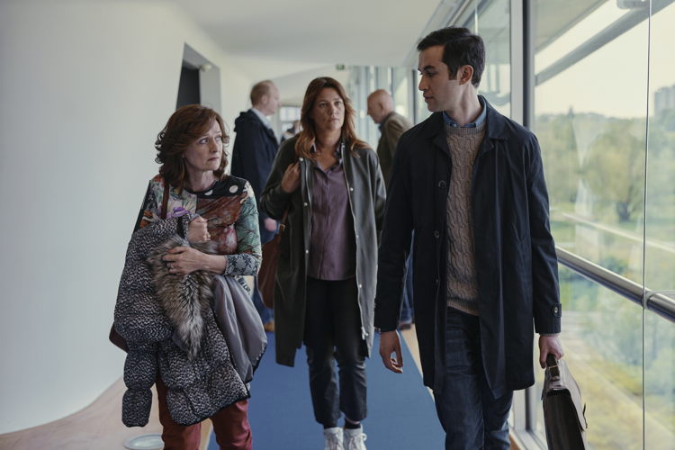 Juryleden Vanessa (Viv Van Dingenen), Nico (Emilie De Roo) en Murad (Yassine Ouaich) © Thomas Nolf
